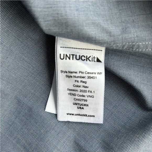 Untuckit Shirt Mens Medium Blue Pio Cesare WF Button Down Wrinkle Free Preppy - Picture 5 of 12